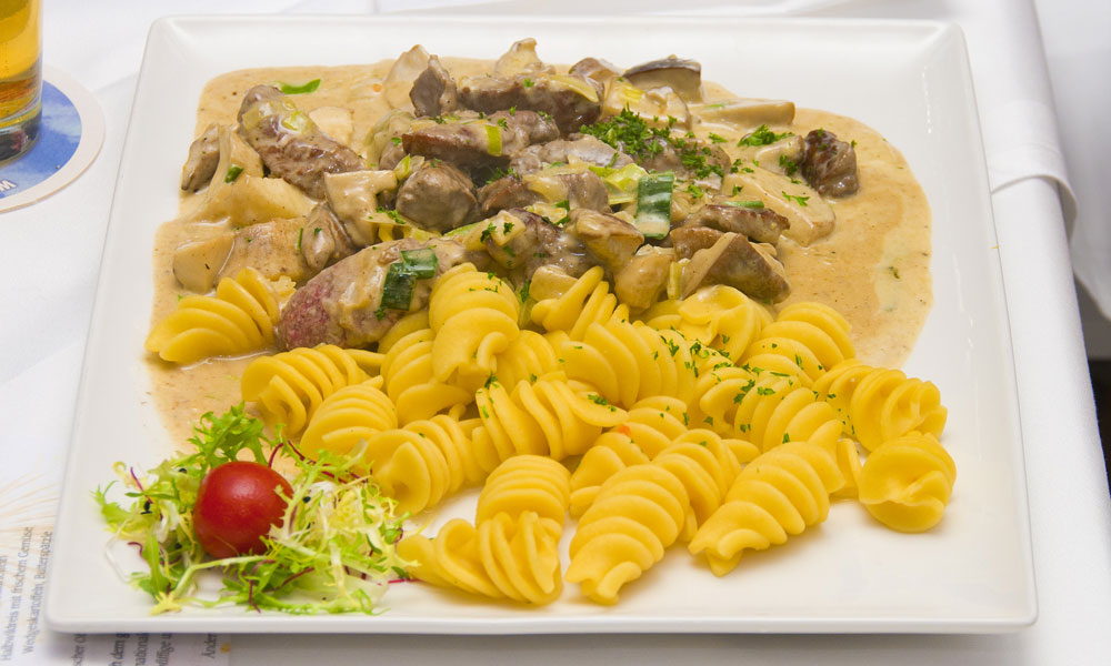 Fleischgericht aus der Küche